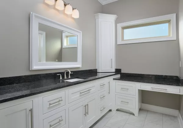 mbr her vanity